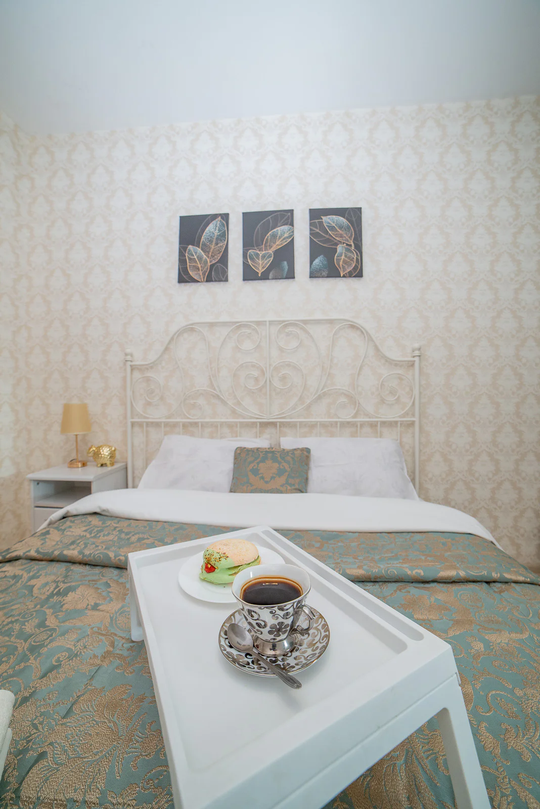 Аренда посуточно 2-комнатной квартиры в Екб у Храма на Крови (Шевченко 20) 3