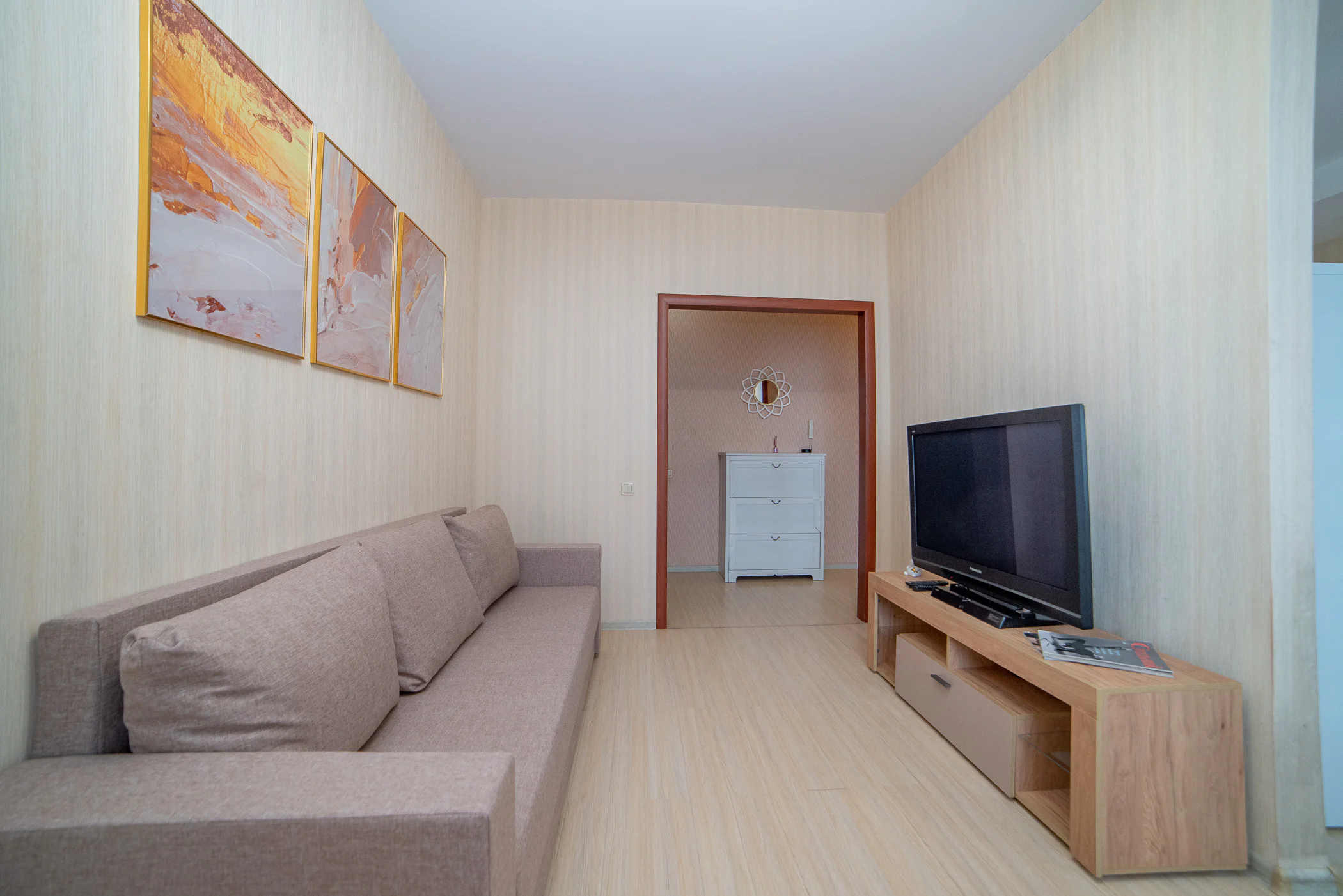 Аренда посуточно 2-комнатной квартиры в Екб у Храма на Крови (Шевченко 20) 10