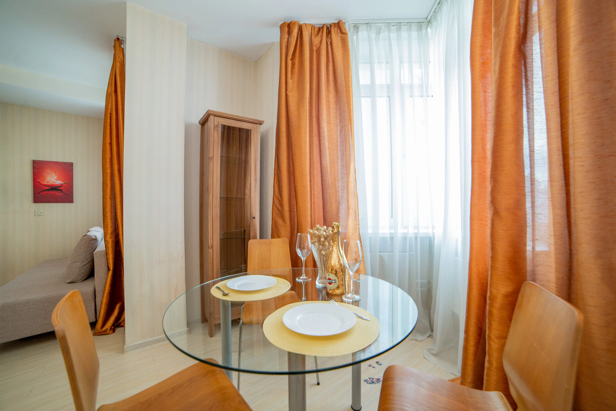 Аренда посуточно 2-комнатной квартиры в Екб у Храма на Крови (Шевченко 20) 12