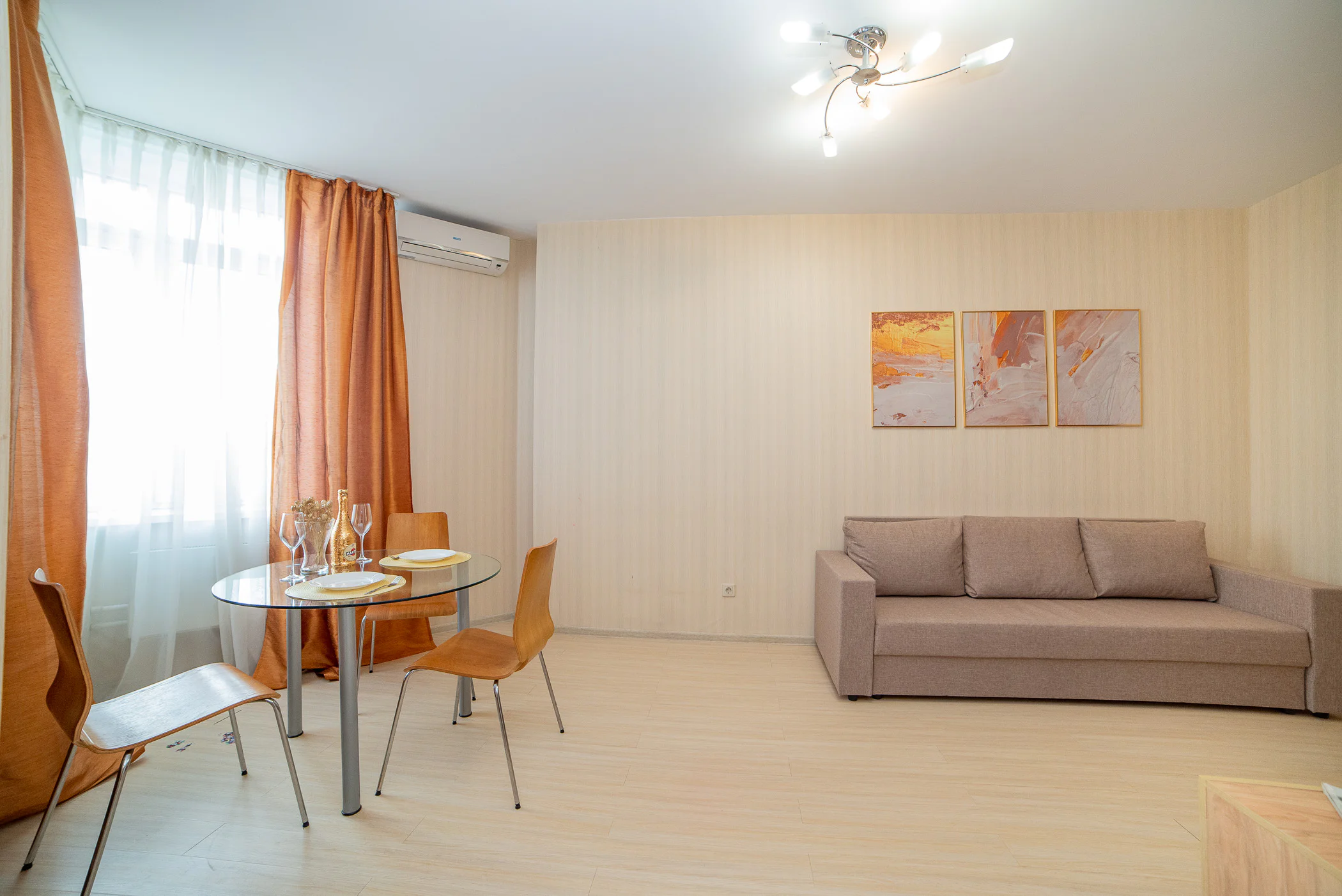 Аренда посуточно 2-комнатной квартиры в Екб у Храма на Крови (Шевченко 20) 16