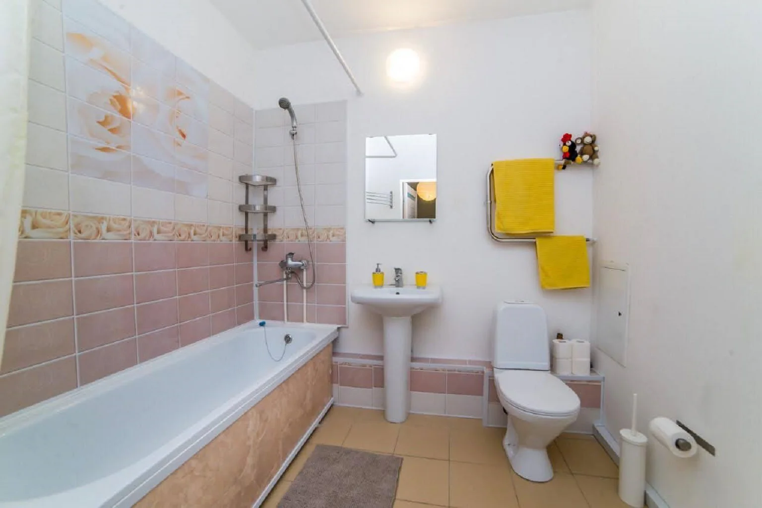 Снять на сутки 1-к квартиру в Екб у Зоопарка (Мичурина 132) 2