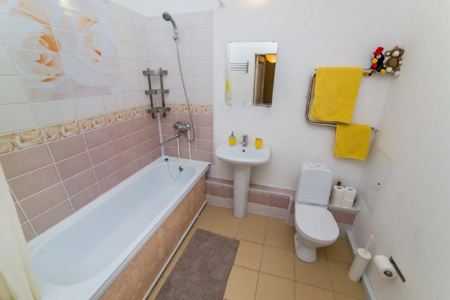 Снять на сутки 1-к квартиру в Екб у Зоопарка (Мичурина 132) 8