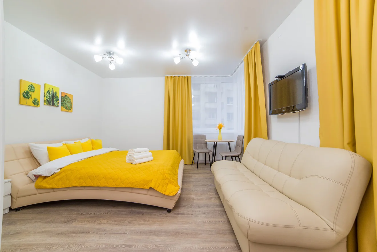 Квартира на сутки в Екатеринбурге у Основинского парка (Солнечная 33а) 3