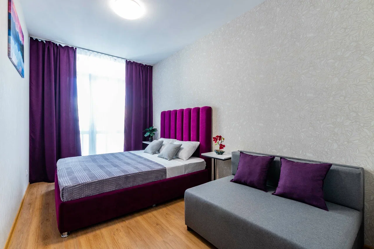 Снять 2-комнатную квартиру в Екатеринбурге у развязки Блюхера посуточно 4