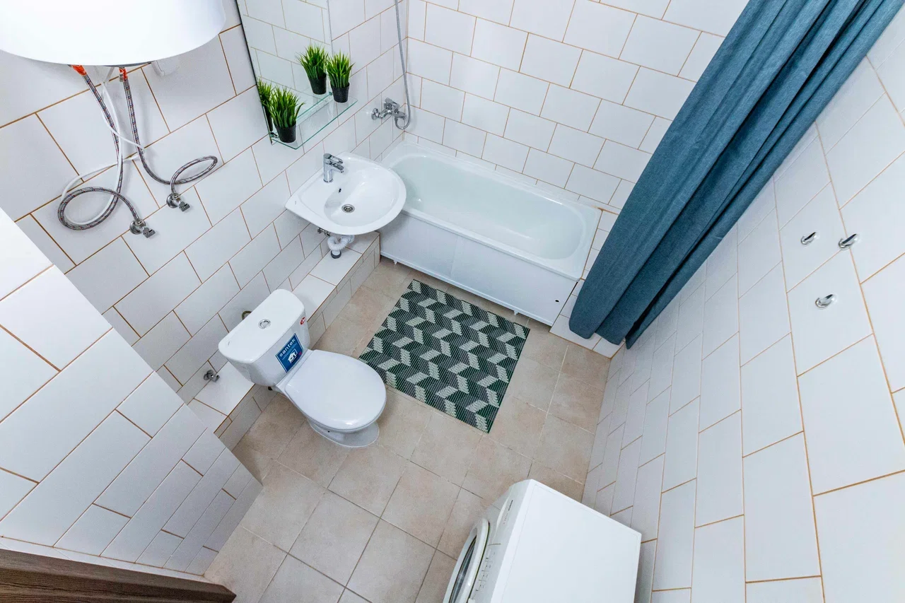 Снять 2-комнатную квартиру в Екатеринбурге у развязки Блюхера посуточно 15