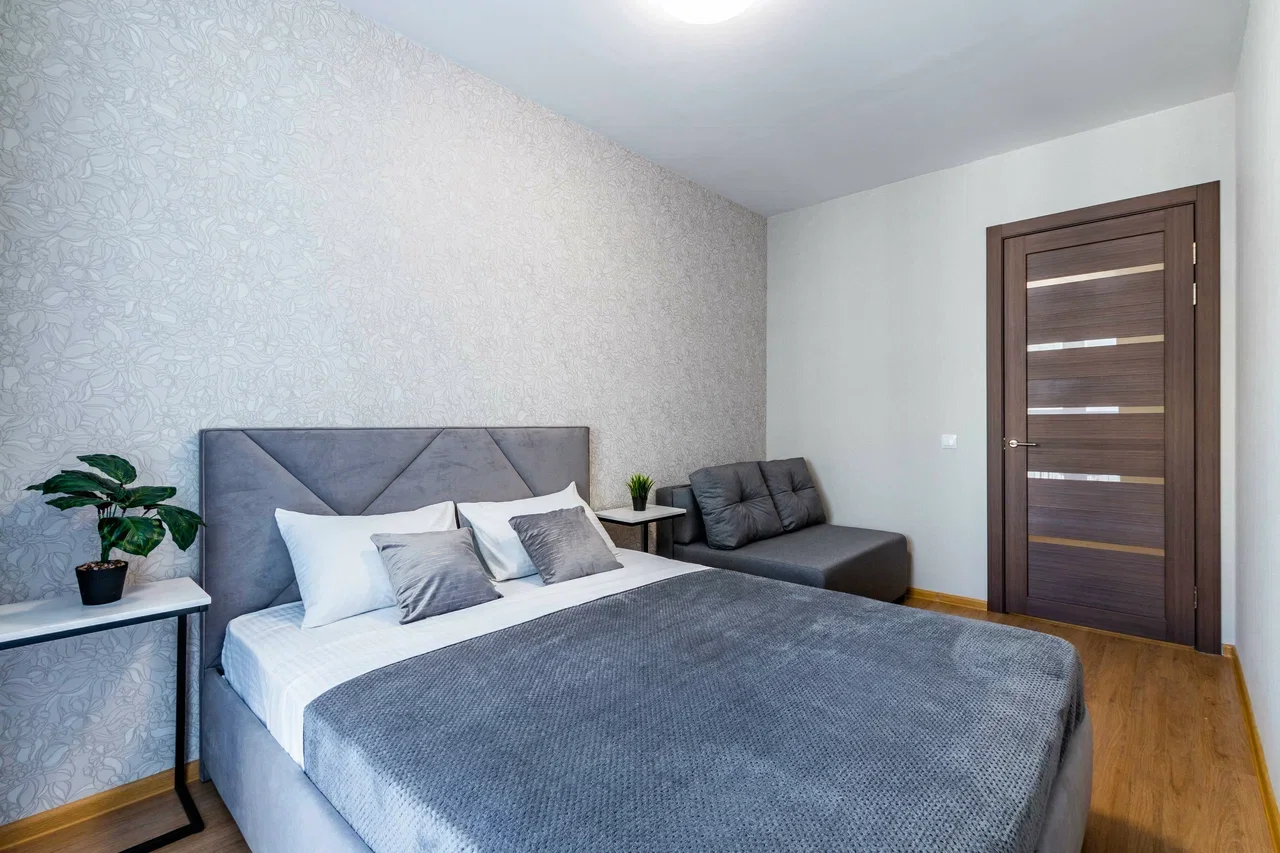 Снять 2-комнатную квартиру в Екатеринбурге у озера Шарташ посуточно 5