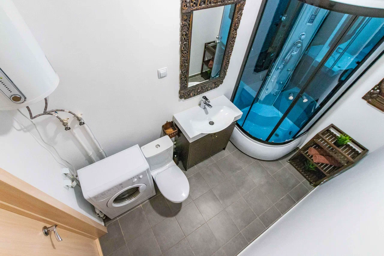 Снять квартиру-студию в Екатеринбурге у парка Маяковского посуточно 6