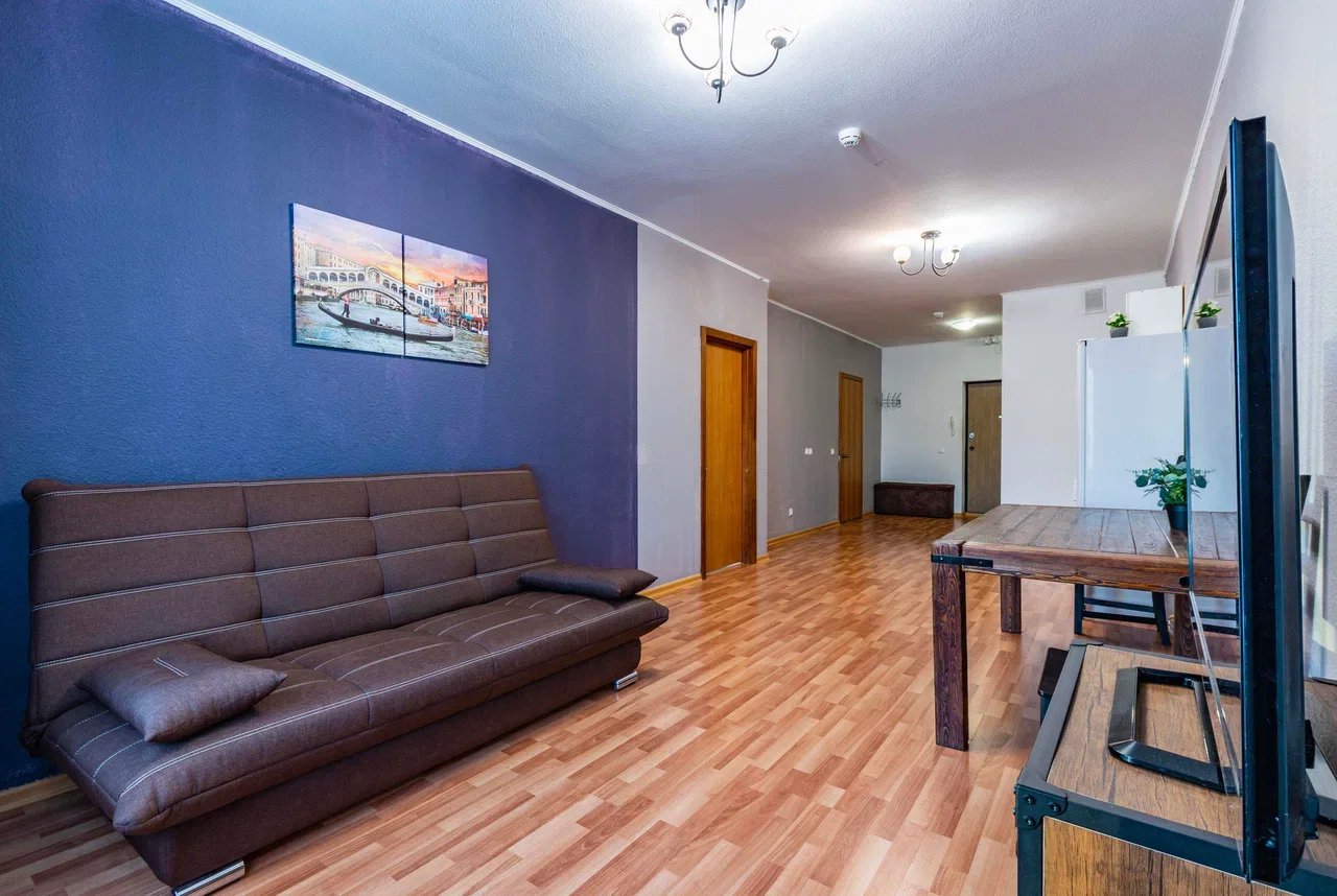 Снять 2-комнатную квартиру в Екатеринбурге у метро Чкаловская посуточно 11