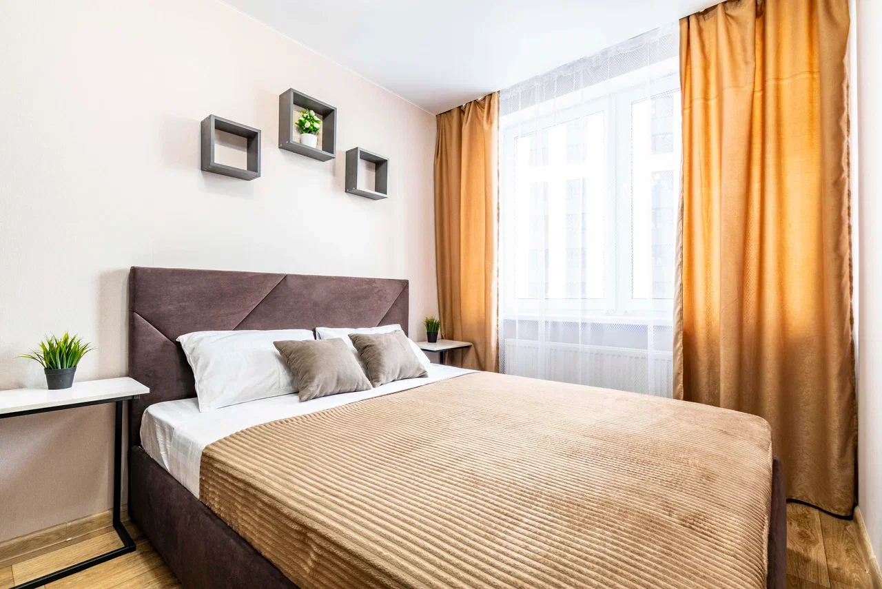 Снять 2-комнатную квартиру в Екатеринбурге у университета УрГУПС посуточно 4