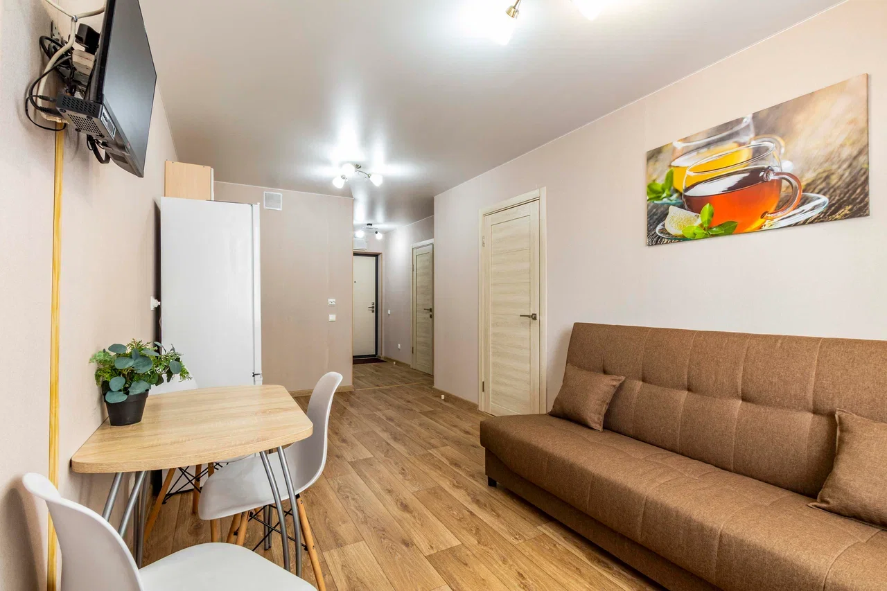 Снять 2-комнатную квартиру в Екатеринбурге у университета УрГУПС посуточно 10