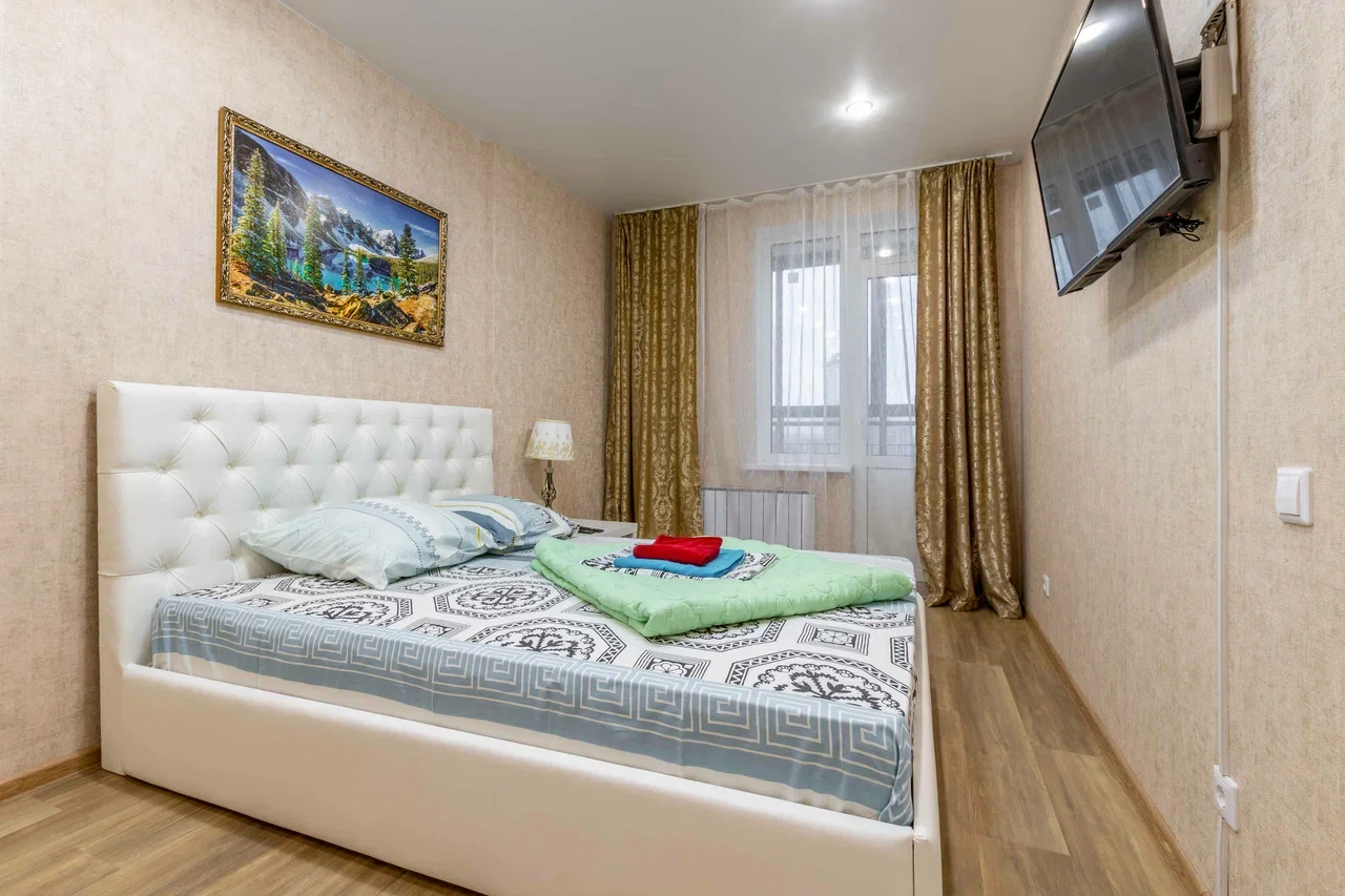 Снять 2-комнатную квартиру в Екатеринбурге у набережной Исети посуточно 4