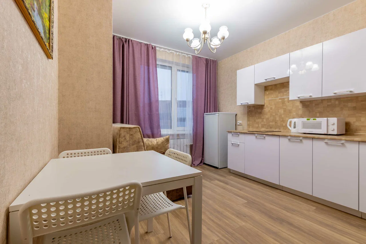 Снять 2-комнатную квартиру в Екатеринбурге у набережной Исети посуточно 5