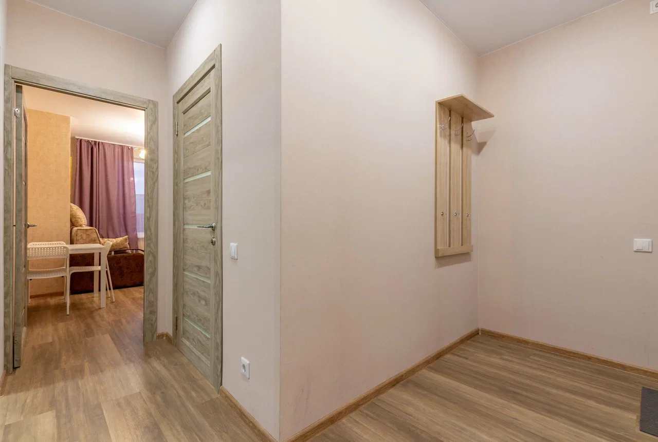 Снять 2-комнатную квартиру в Екатеринбурге у набережной Исети посуточно 8