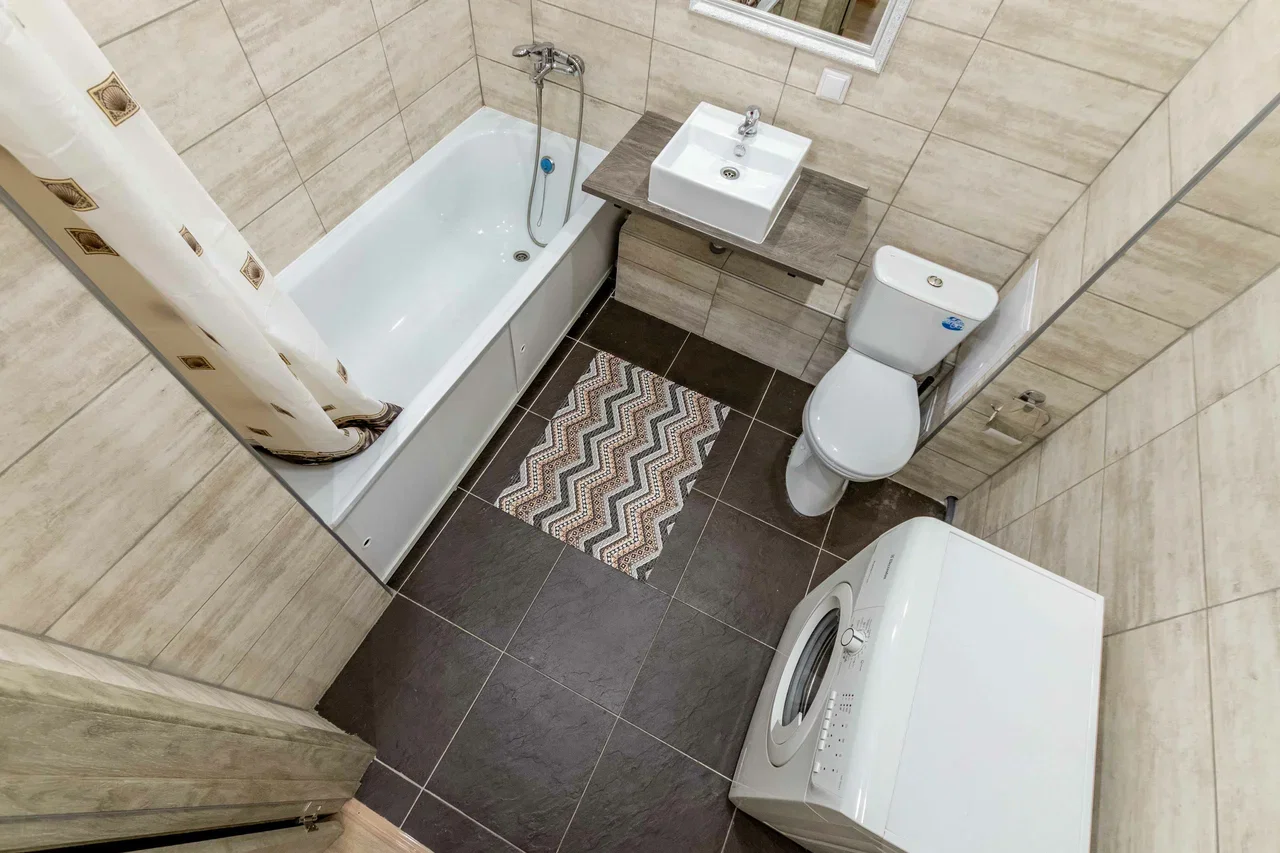 Снять 2-комнатную квартиру в Екатеринбурге у набережной Исети посуточно 12