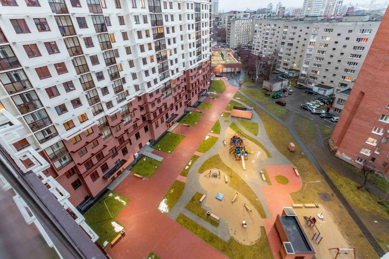 Снять 2-комнатную квартиру в Екатеринбурге у набережной Исети посуточно 15