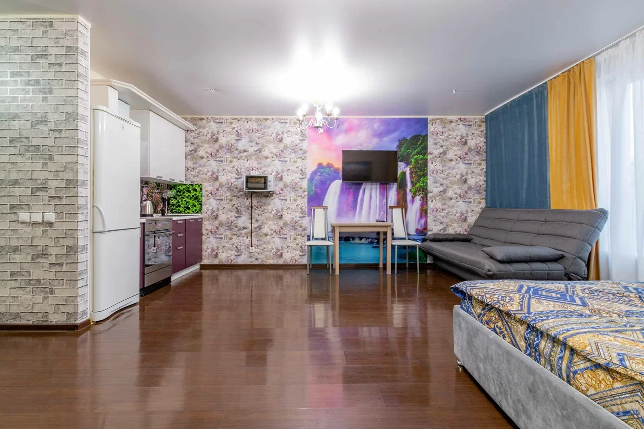 Снять квартиру-студию в Екатеринбурге микрорайон Шарташский посуточно 6