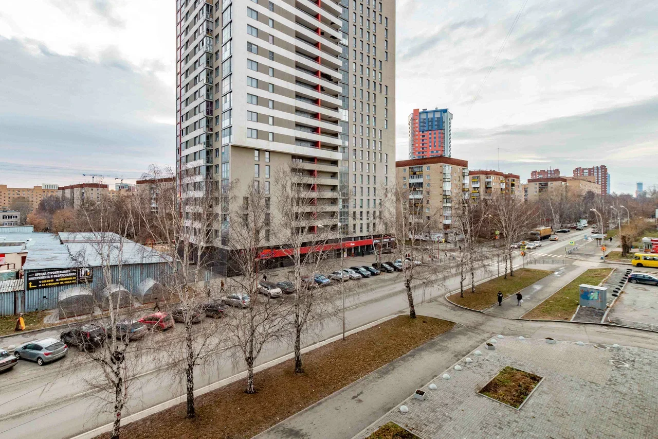 Снять квартиру-студию в Екатеринбурге микрорайон Шарташский посуточно 12