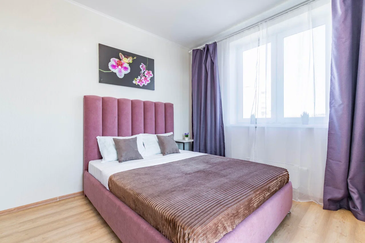 Снять 3-комнатную квартиру в Екатеринбурге на Ботанике посуточно 10