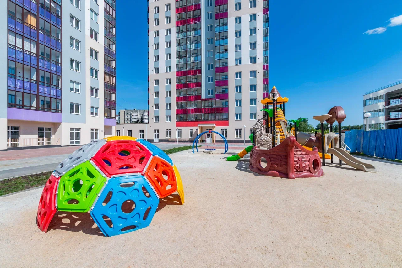 Снять 3-комнатную квартиру в Екатеринбурге на Ботанике посуточно 18