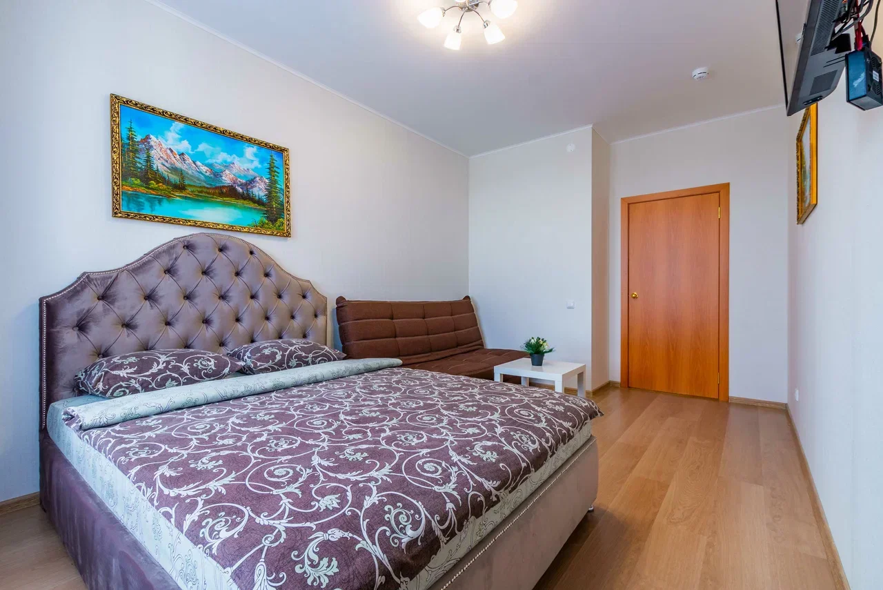 Снять 2-комнатную квартиру в Екатеринбурге у аквапарка Лимпопо посуточно 5