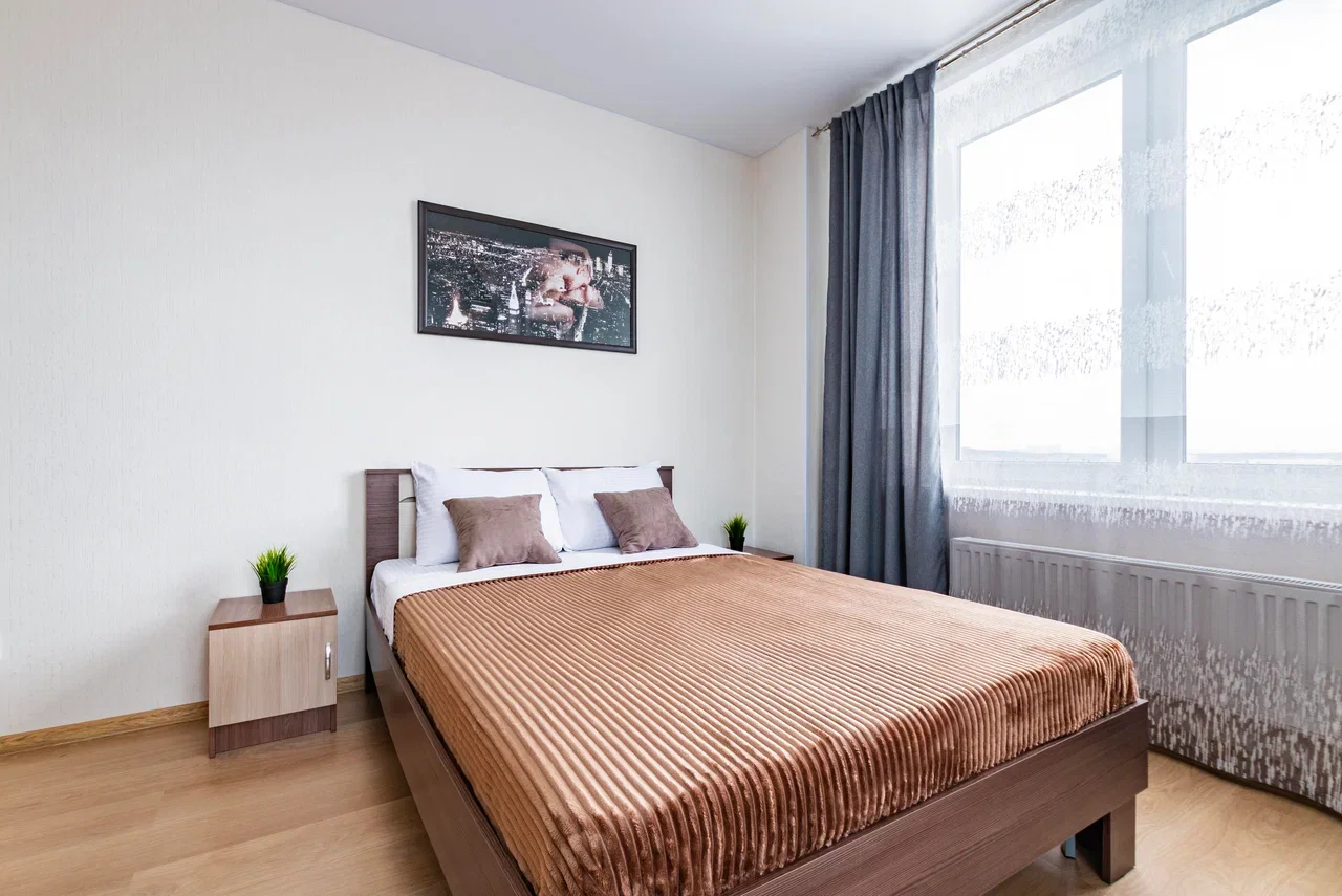 Снять 3-комнатную квартиру в Екатеринбурге у Южного Автовокзала посуточно 2