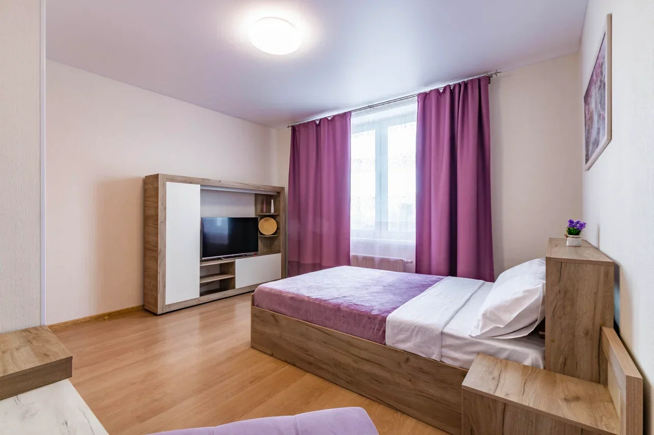 Снять 3-комнатную квартиру в Екатеринбурге у Южного Автовокзала посуточно 9