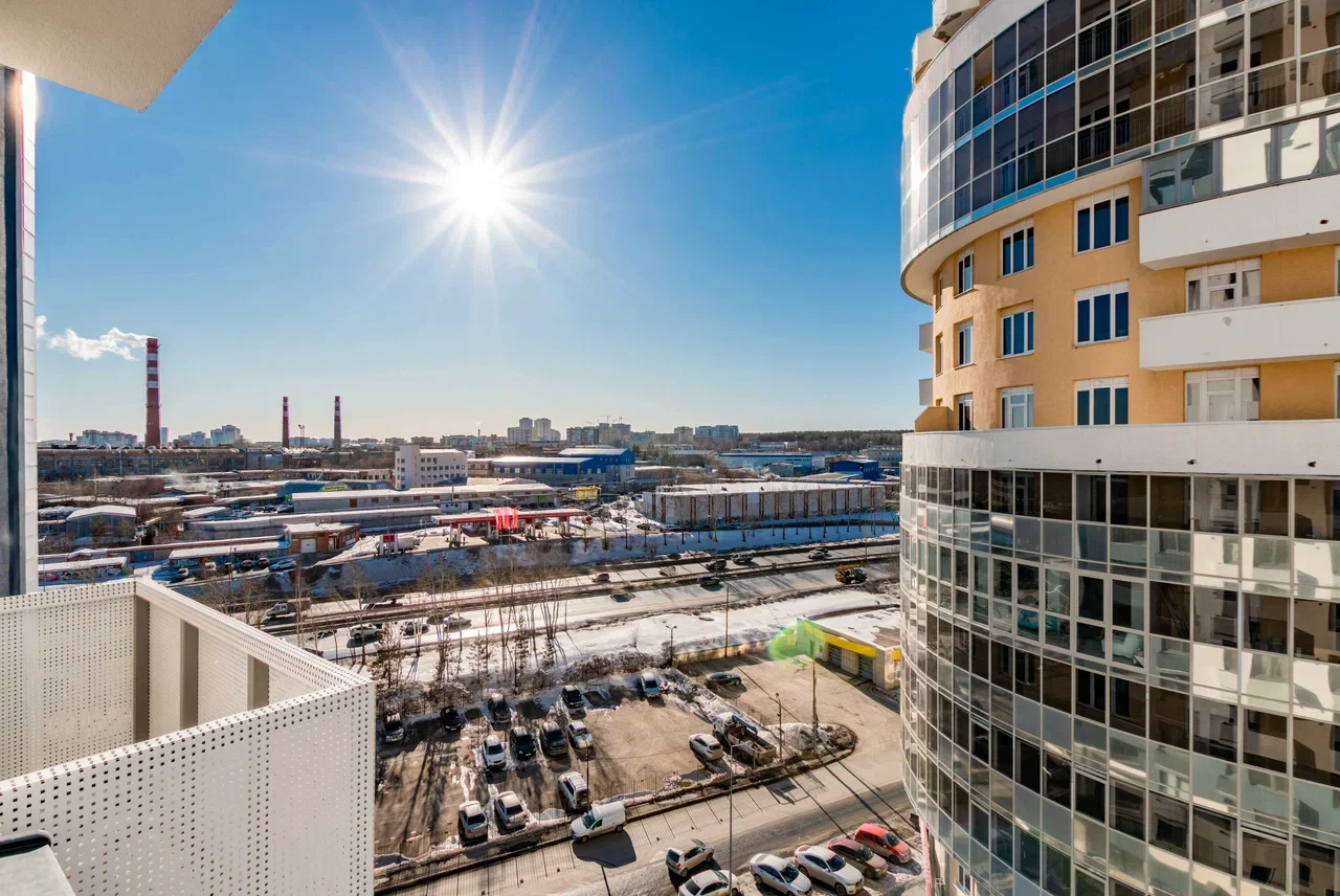 Снять квартиру-студию в Екатеринбурге на ул. Крестинского посуточно 12