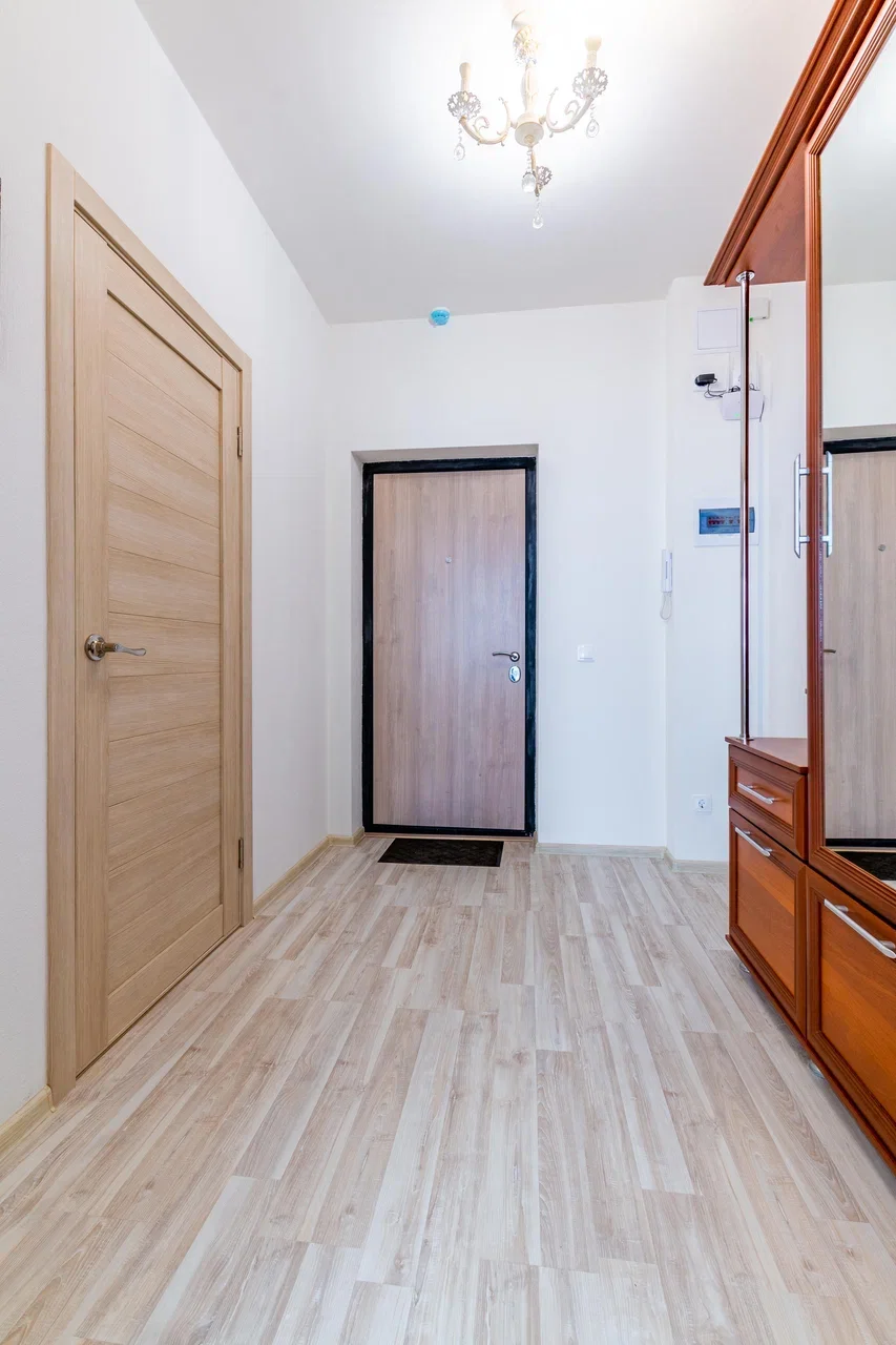 Снять квартиру-студию в Екатеринбурге у ТЦ Дирижабль посуточно 8