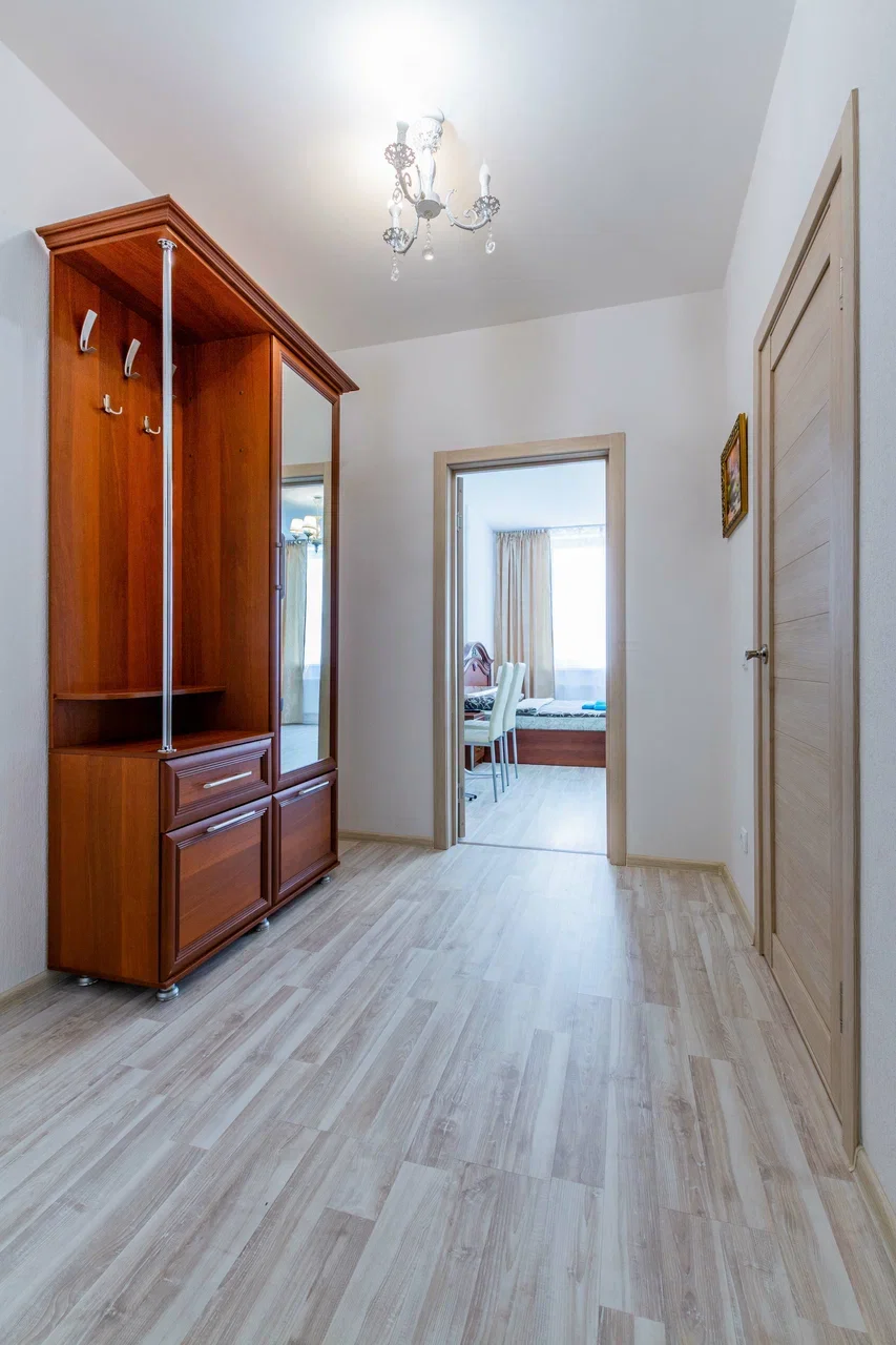 Снять квартиру-студию в Екатеринбурге у ТЦ Дирижабль посуточно 9