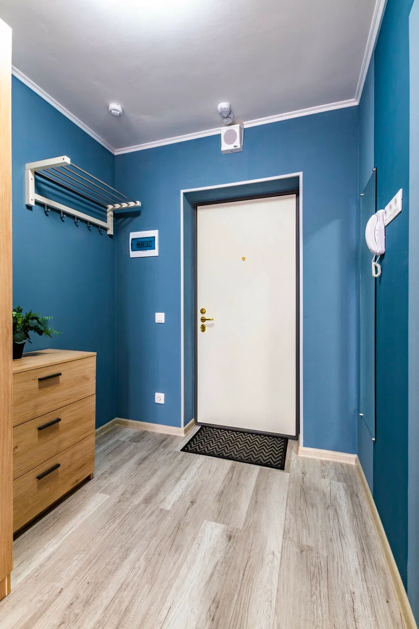 Снять квартиру-студию в Екатеринбурге у Юридического университета посуточно 6