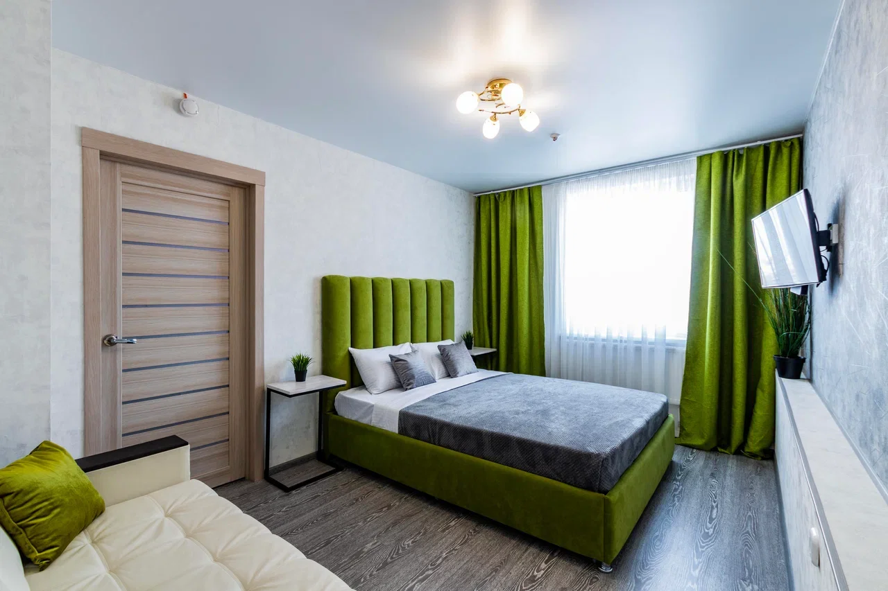 Снять 3-комнатную квартиру в Екатеринбурге на ул. Куйбышева посуточно 4