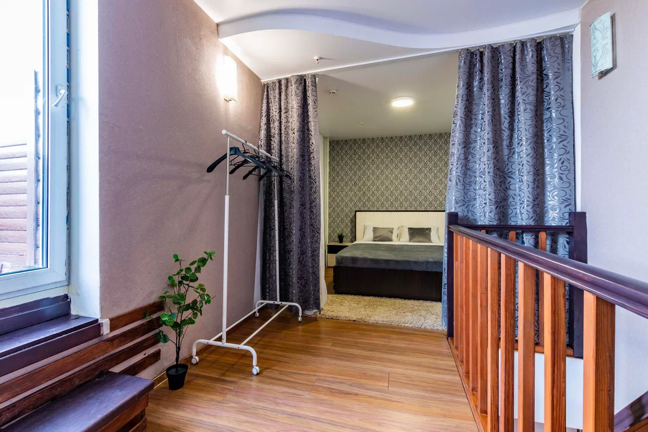 Снять 3-комнатную квартиру в Екатеринбурге на ул. Куйбышева посуточно 10