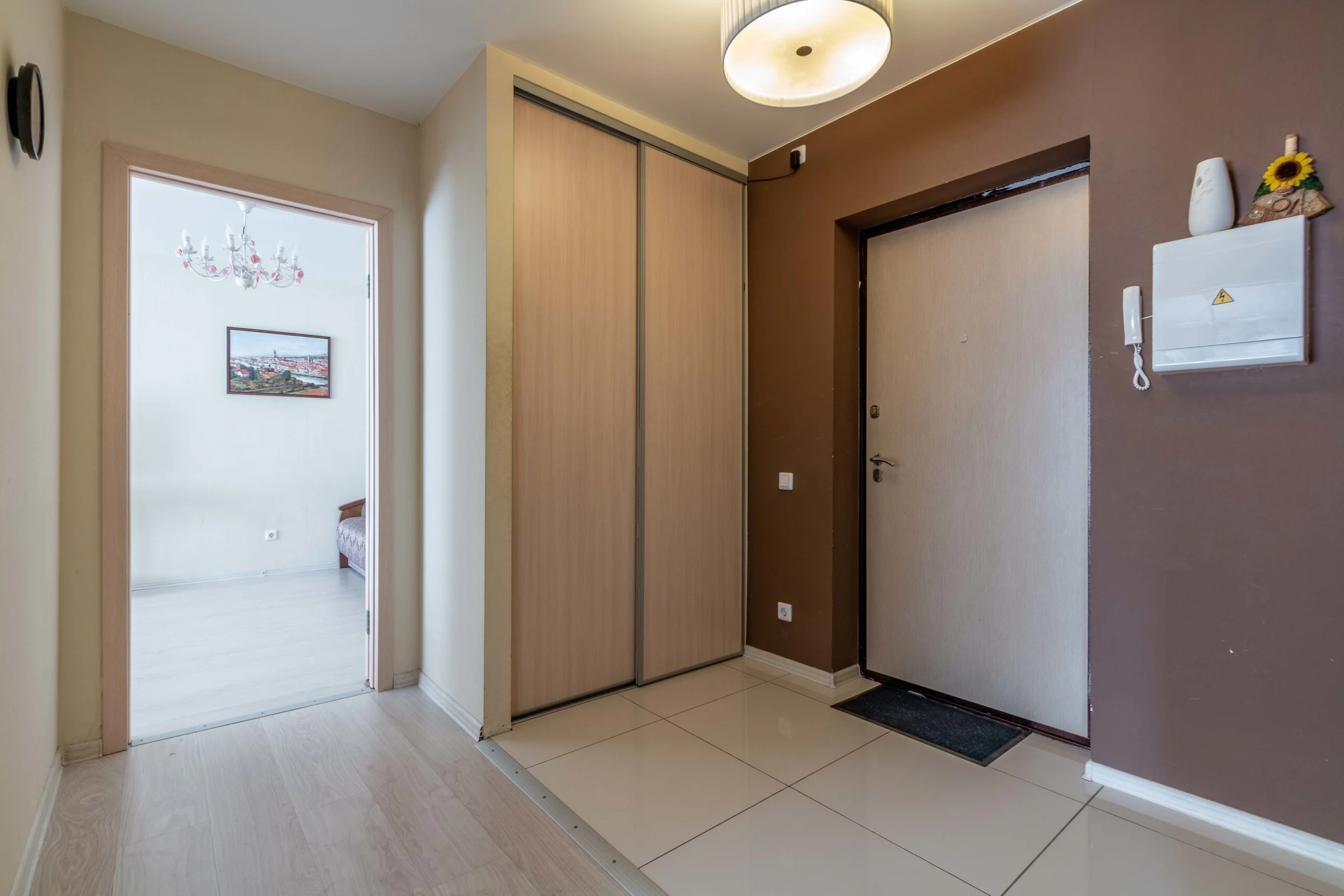 Снять 3-комнатную квартиру в Екатеринбурге у станции Шарташ посуточно 3