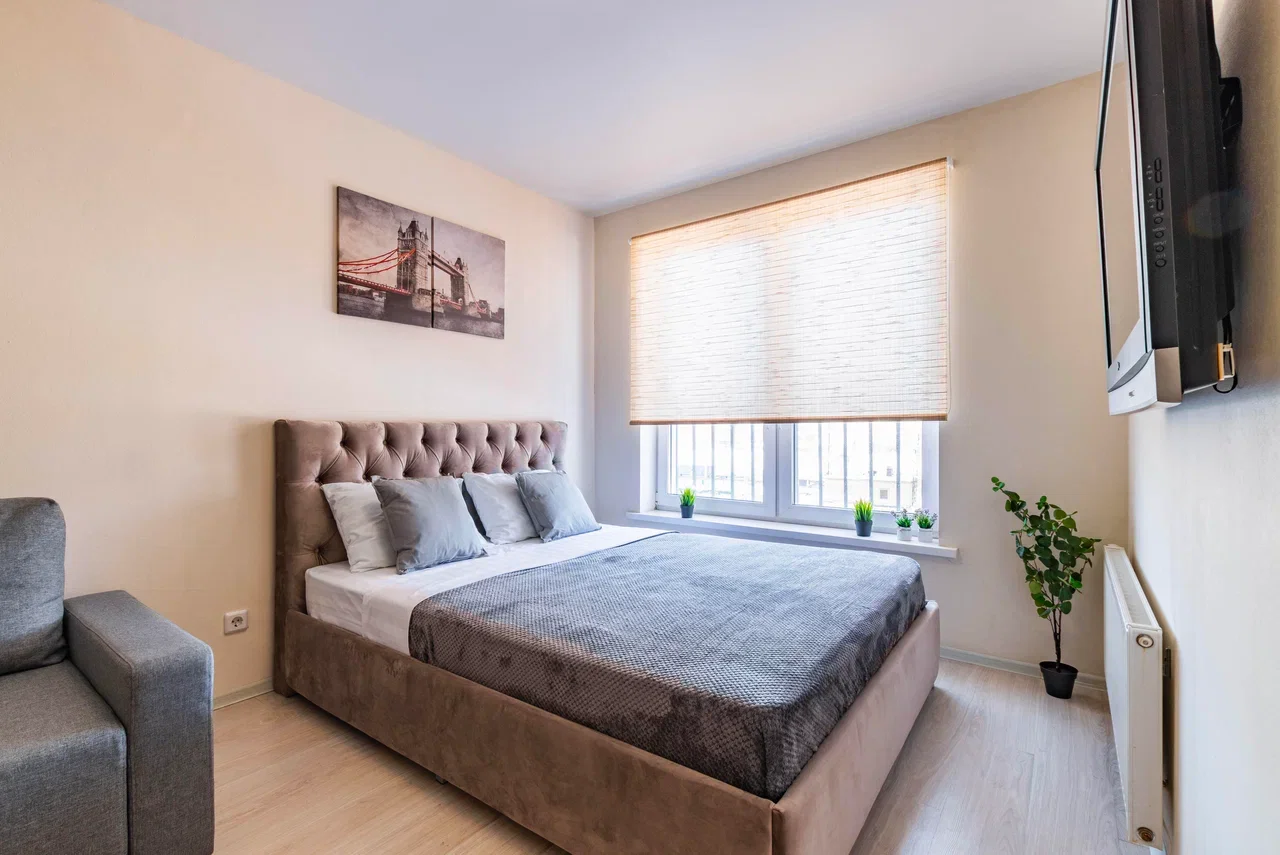 Снять 2-комнатную квартиру в Екатеринбурге у Шарташского рынка посуточно 8