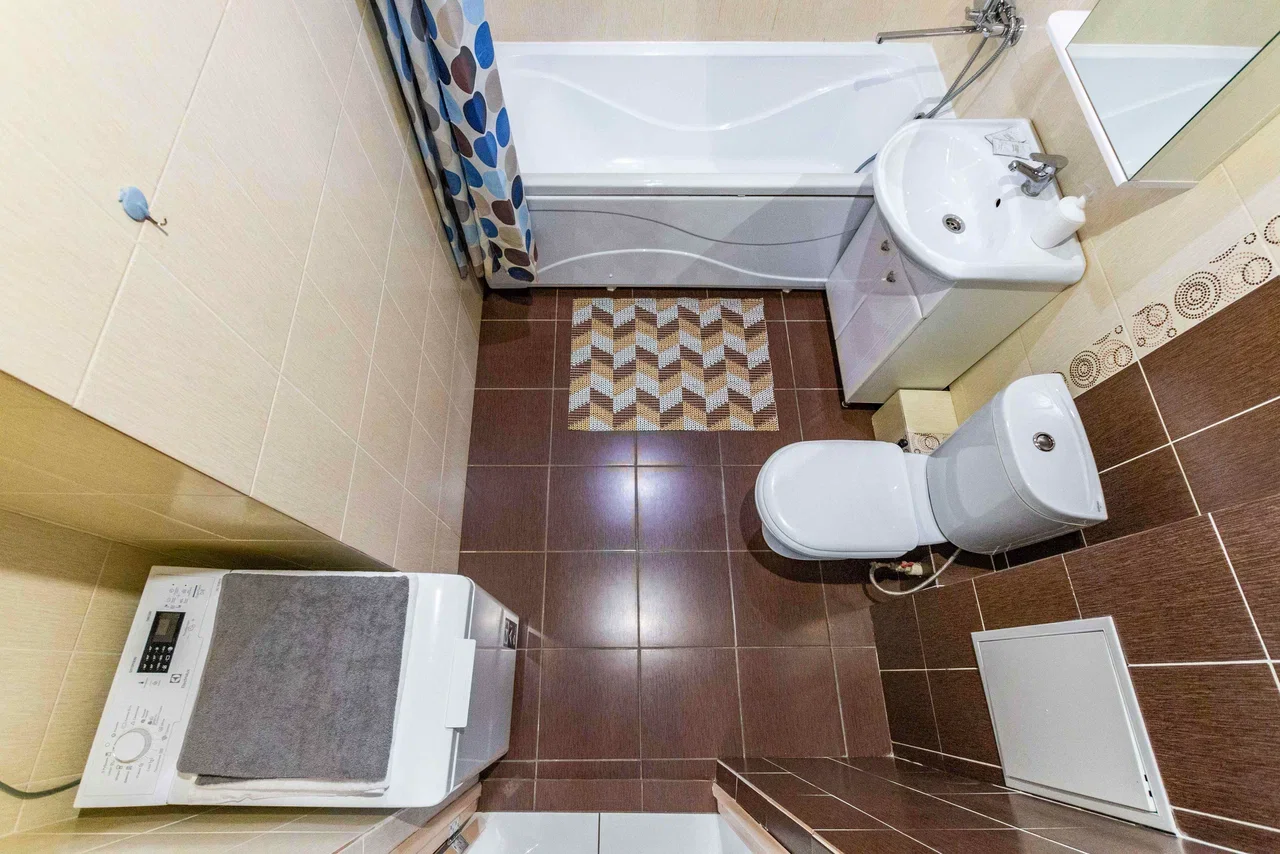 Снять 2-комнатную квартиру в Екатеринбурге у Шарташского рынка посуточно 13