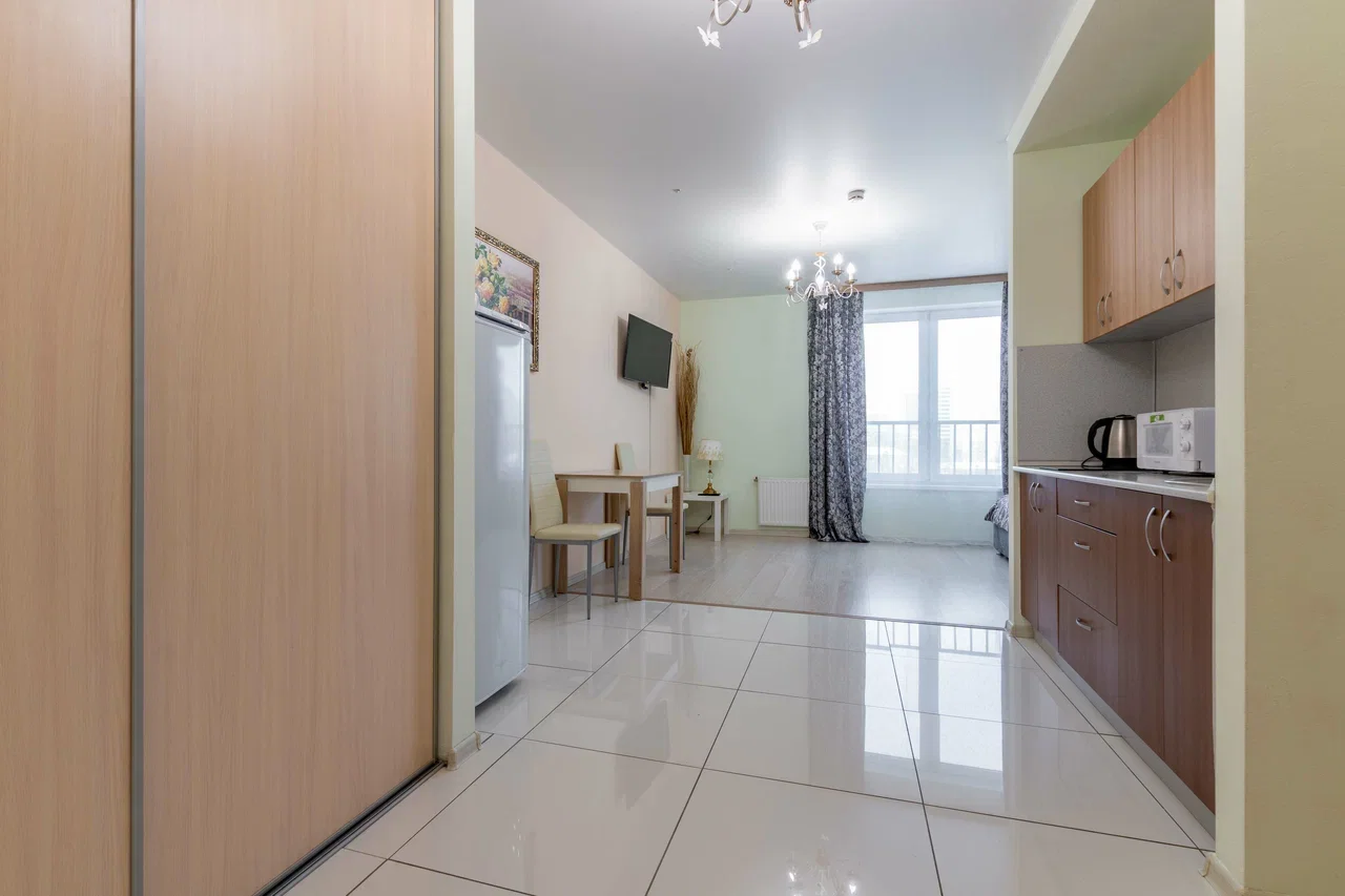 Снять квартиру-студию в Екатеринбурге у Шарташского рынка посуточно 4