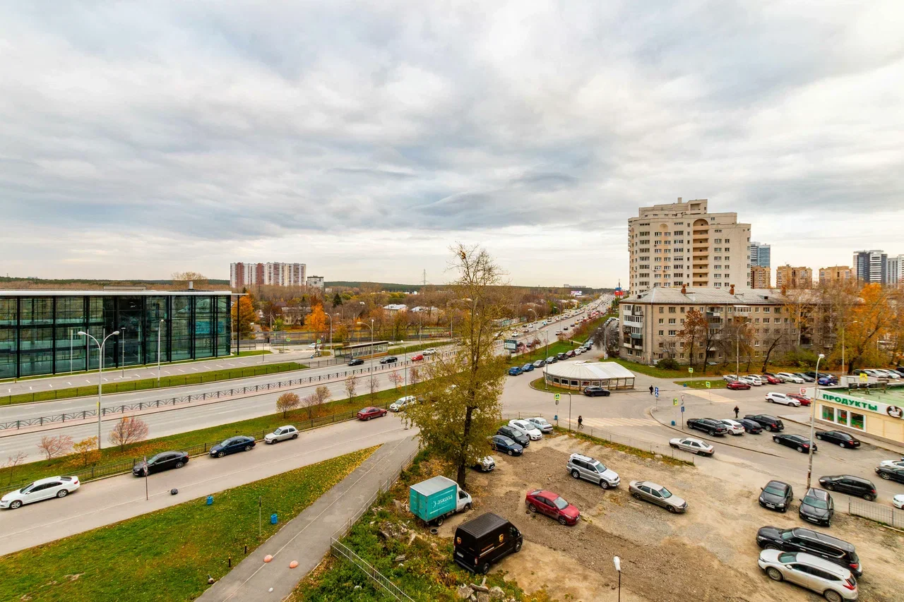 Снять 3-комнатную квартиру в Екатеринбурге у парка Маяковского посуточно 15