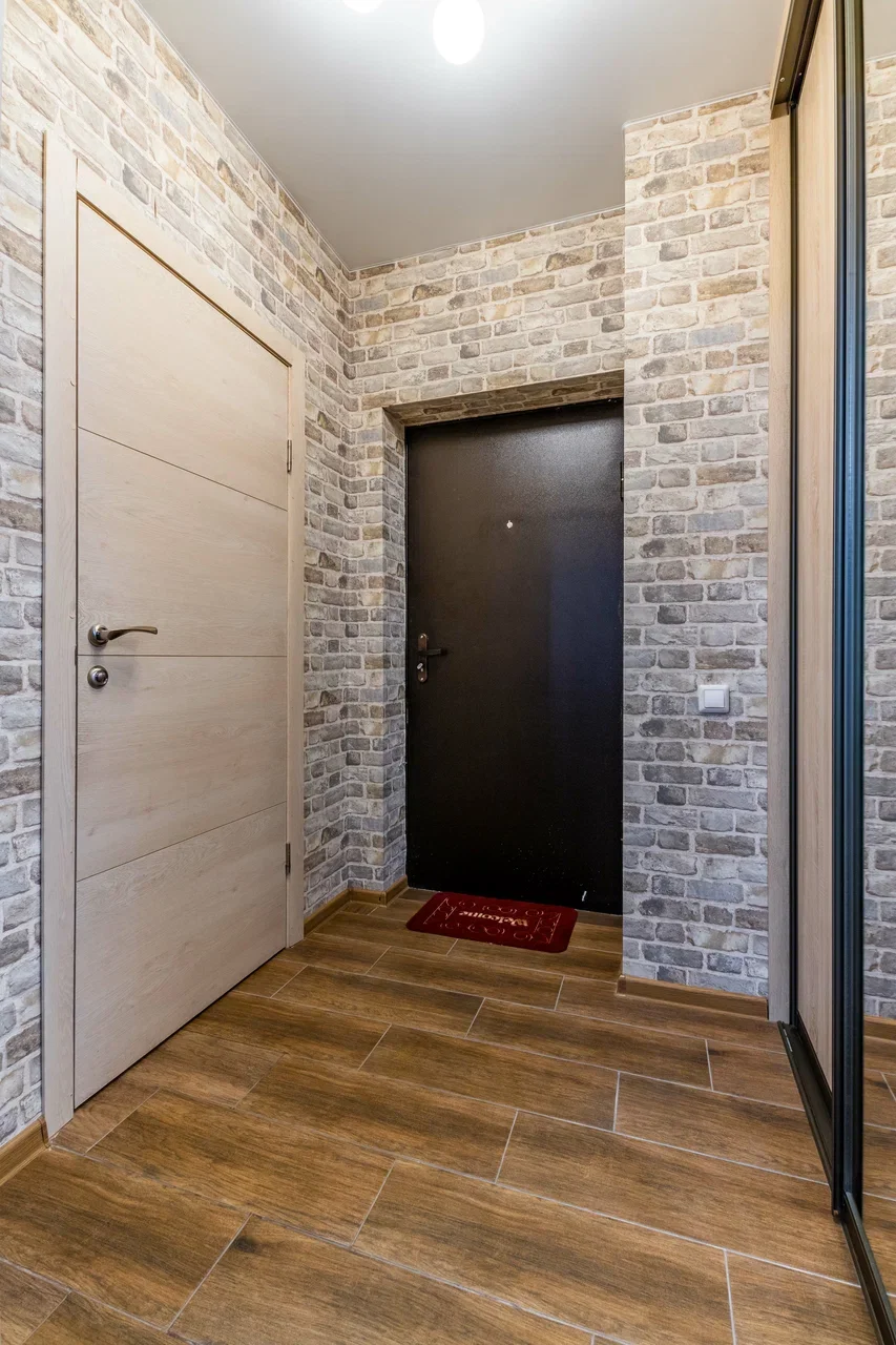 Снять квартиру-студию в Екатеринбурге у метро Ботаническая посуточно 11