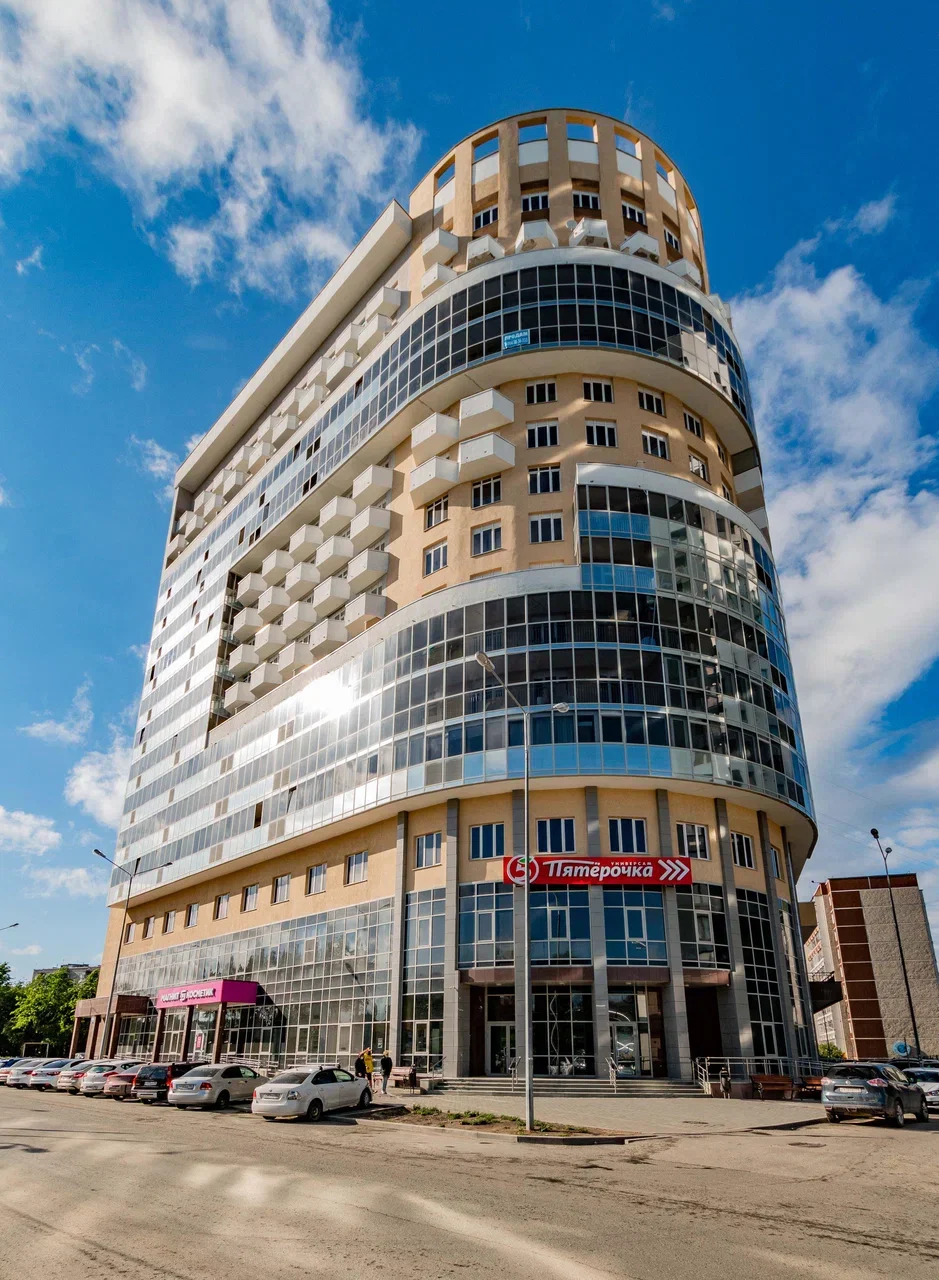 Снять квартиру-студию в Екатеринбурге у метро Ботаническая посуточно 14