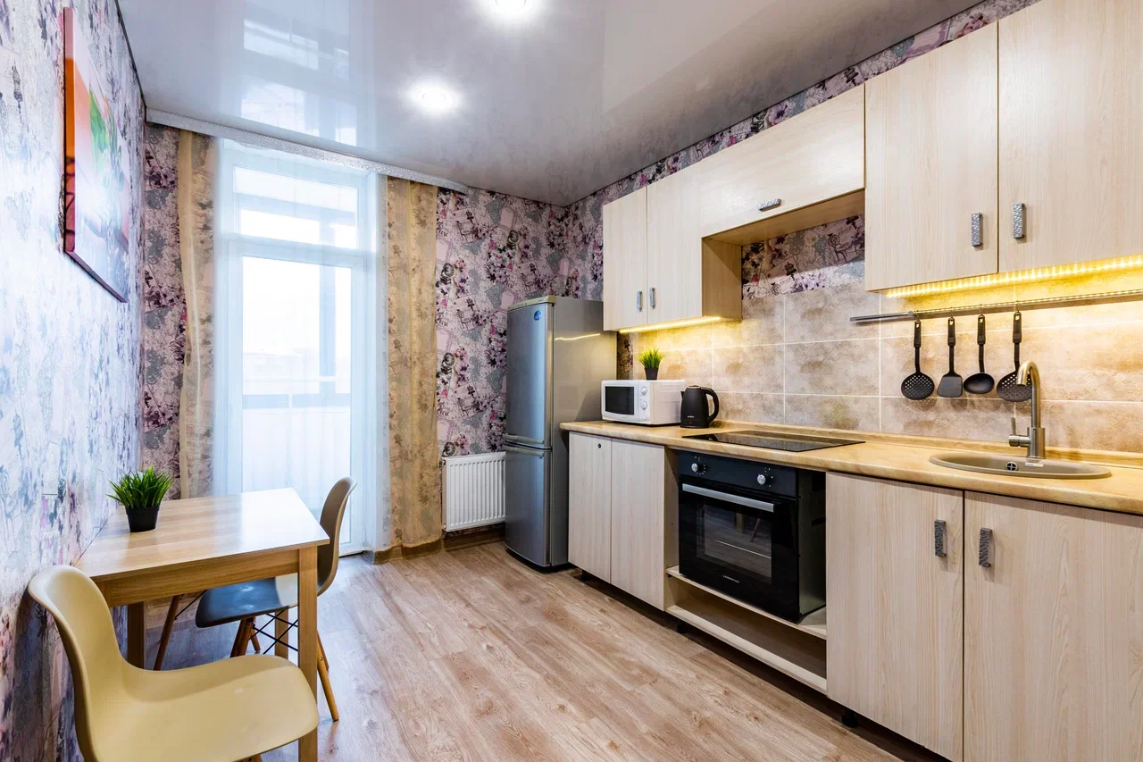 Аренда на сутки 1-к квартиры в Екатеринбурге у ВИЗ-пруда (Миасская 12) 10