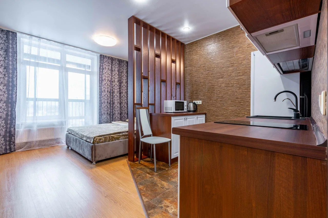 Снять квартиру-студию в Екатеринбурге у метро Чкаловская посуточно 4