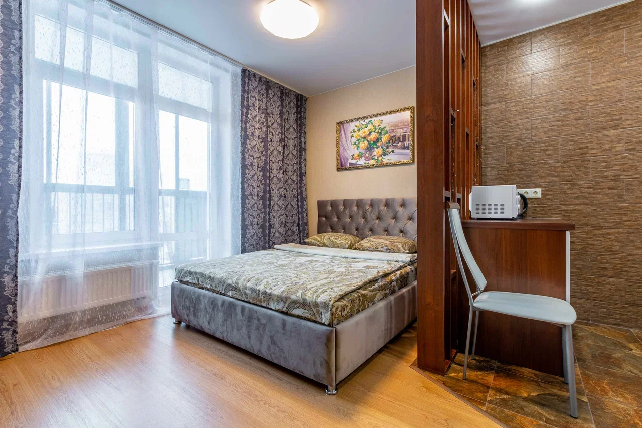 Снять квартиру-студию в Екатеринбурге у метро Чкаловская посуточно 6