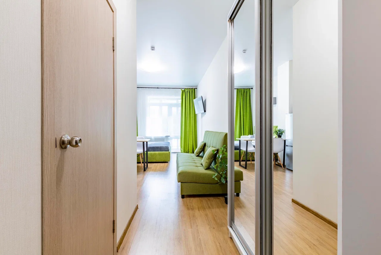 Снять квартиру-студию в Екатеринбурге у метро Чкаловская посуточно 3