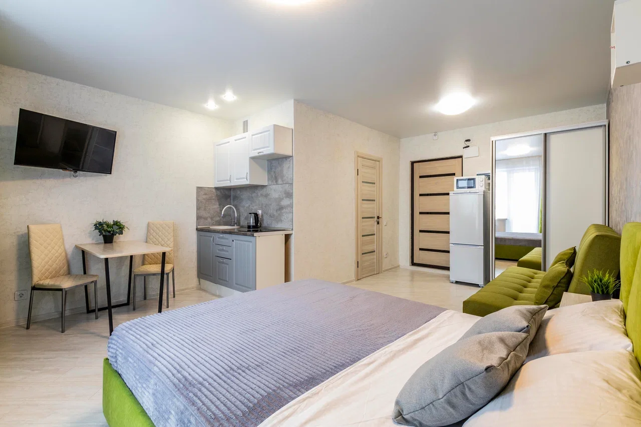 Снять квартиру-студию в Екатеринбурге рядом с аэропортом Кольцово посуточно 2