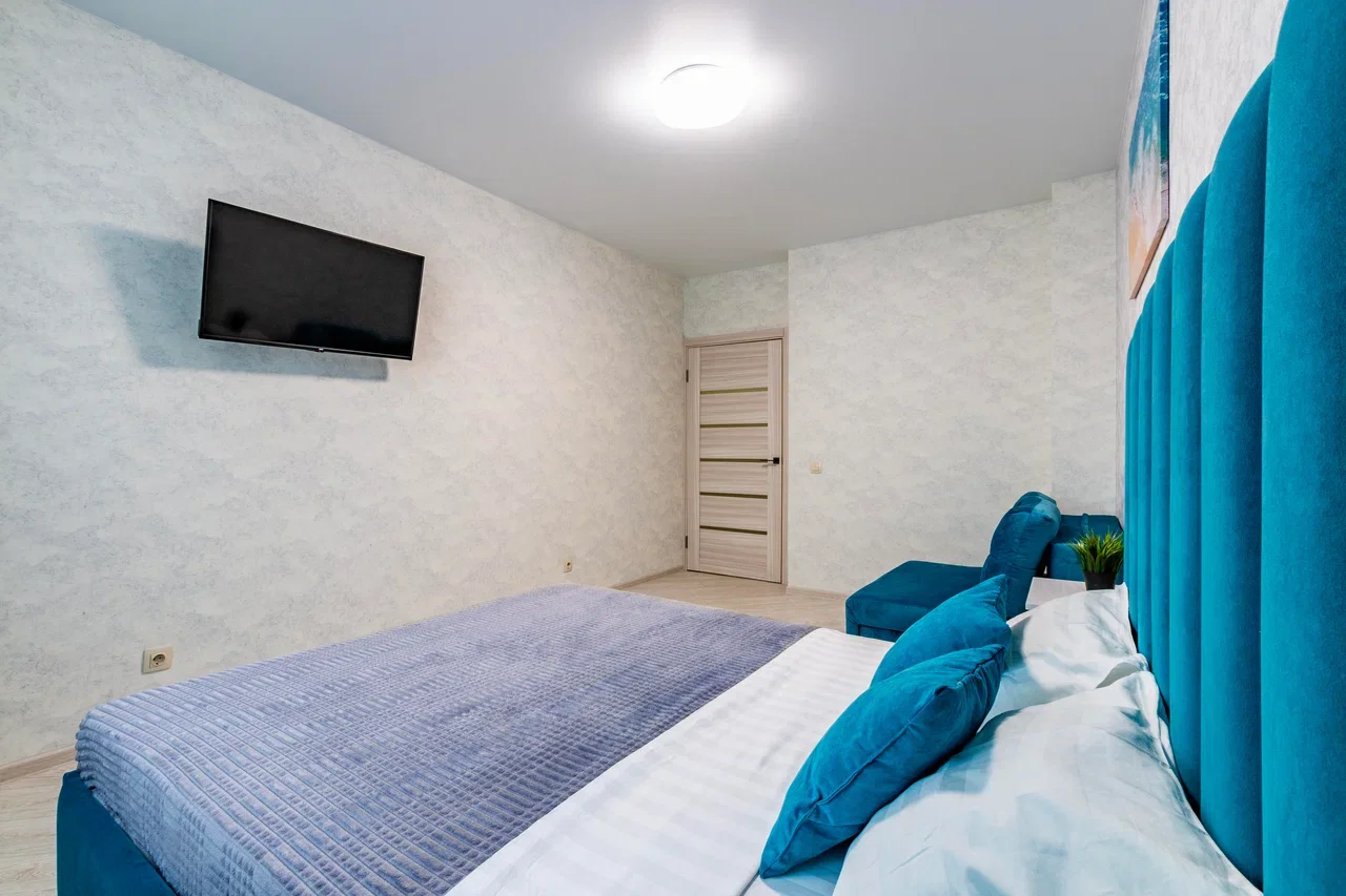 Снять 2-к квартиру в Екатеринбурге у аэропорта Кольцово посуточно 4