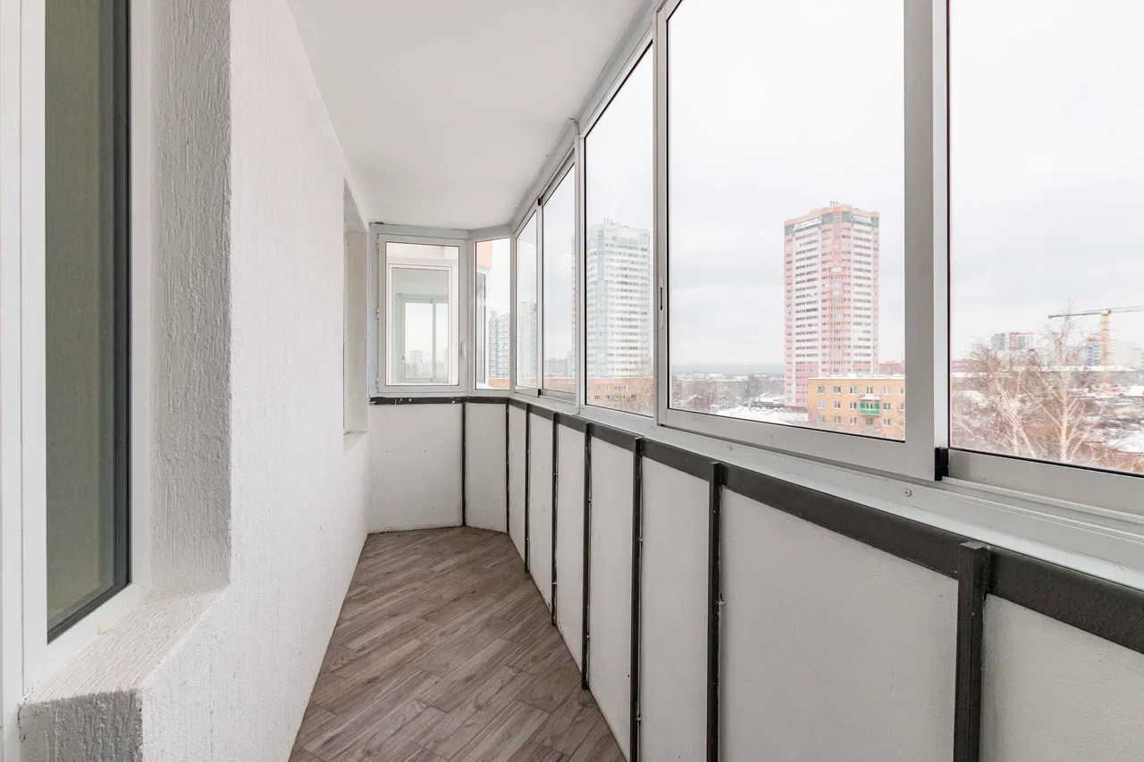 Снять 2-к квартиру в Екатеринбурге у аэропорта Кольцово посуточно 13