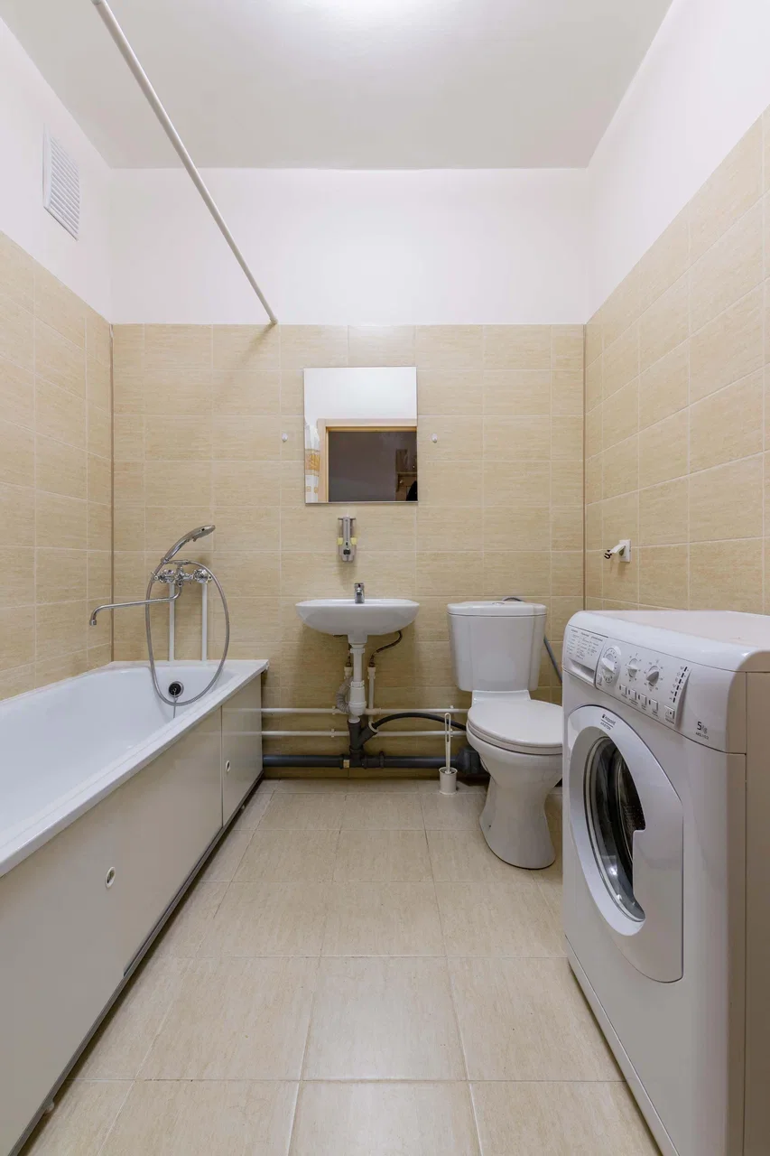 Снять студию в Екатеринбурге у Цирка и метро Геологическая Посуточно 2