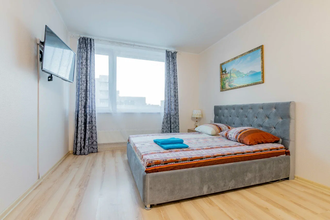 Снять студию в Екатеринбурге у Цирка и метро Геологическая Посуточно 6