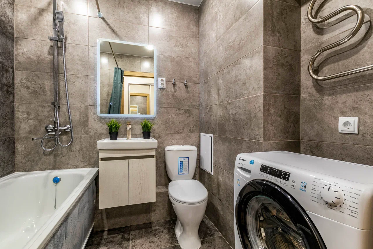 Снять студию в Екатеринбурге у Кольцово и Экспо-центра Посуточно 8