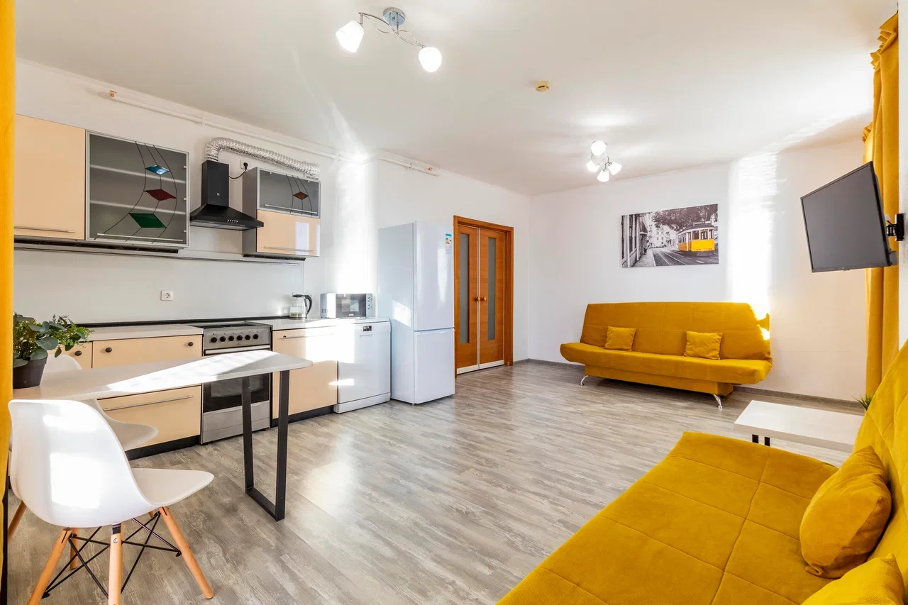 Аренда посуточно 2-к квартиры в Екатеринбурге у метро Уралмаш (Стачек 4) 6